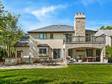 714 S Wright St, Naperville, IL 60540 | Zillow