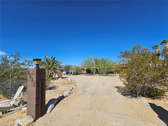 4th image of 3633 Bluegrass Ave