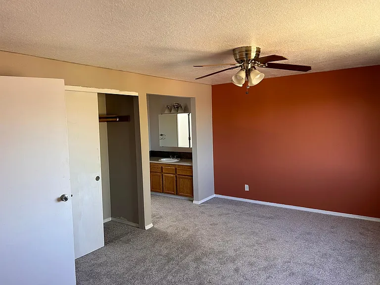1884 NE Monroe Ln — Photo 12