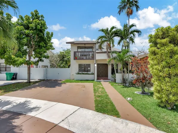 11032 SW 38th Ln #1, Miami, FL 33165