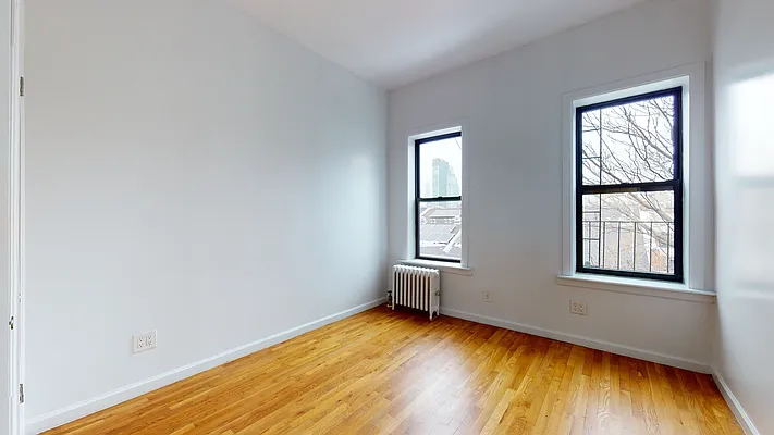 Rented by Bond New York | media 15