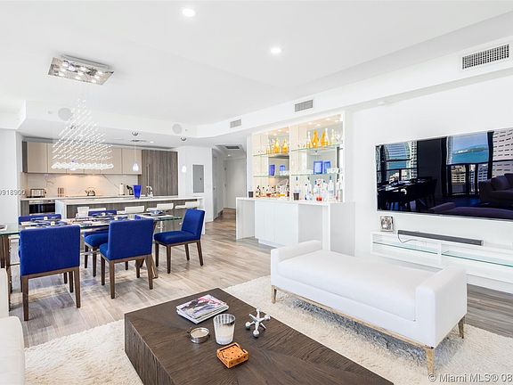5th image of 801 S Miami Ave #2605/06