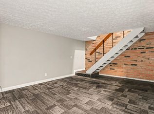 2509 Burgandy Ln, Columbus, OH 43232