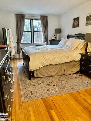 Rented by Brown Harris Stevens | media 19