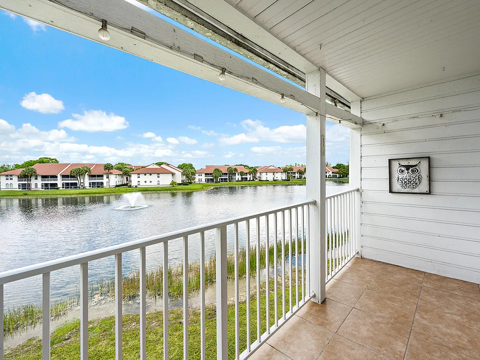 261 Cypress Point Dr