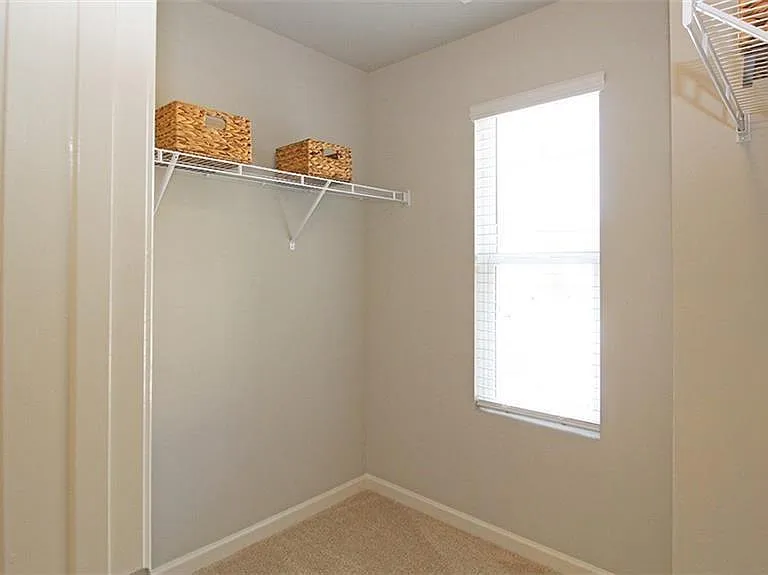 3577 Brycewood Dr — Photo 9