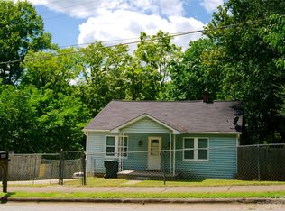 464 9th St SW, Hickory, NC 28602