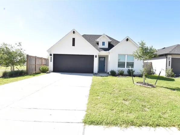 1515 Cordelia Ct, Fresno, TX 77545