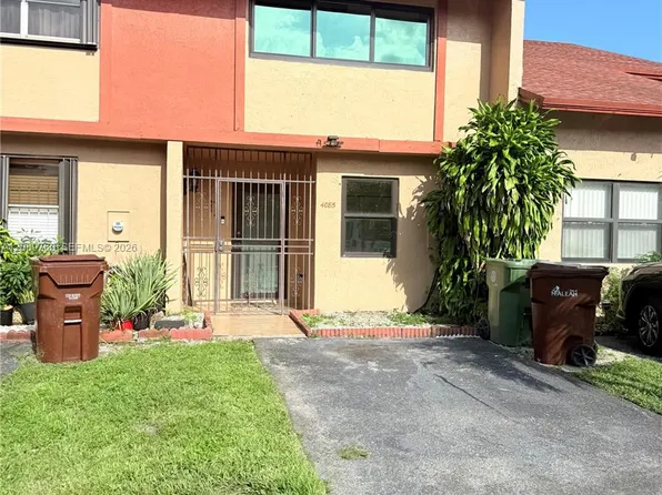 4085 W 8th Ct #82, Hialeah, FL 33012