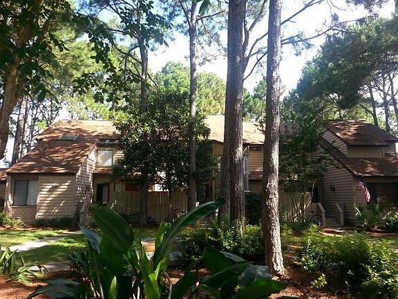 2nd image of 261 Eagle Dr #261