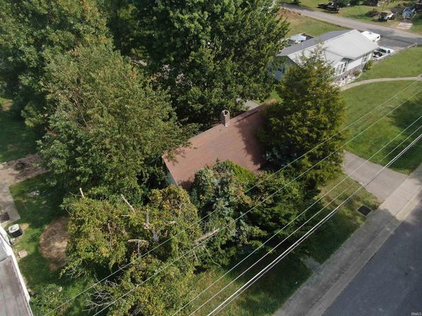 248 E Oak St, Campbellsburg, IN 47108