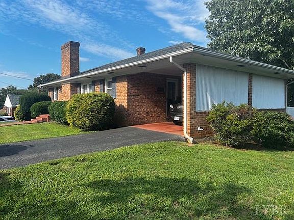 2nd image of 223 Oakdale Cir