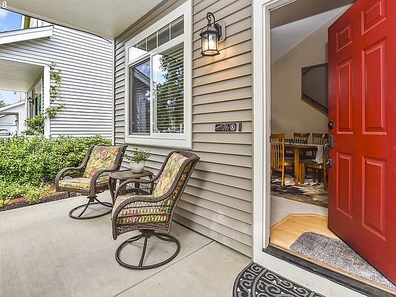 4th image of 2213 SE 174th Pl