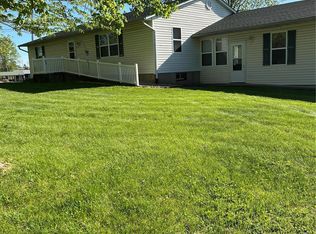915 N Church St, Sullivan, MO 63080