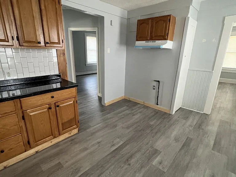 159 Elm St #3 — Photo 7