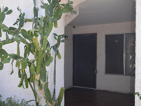 3rd image of 4730 W NORTHERN Avenue #1117