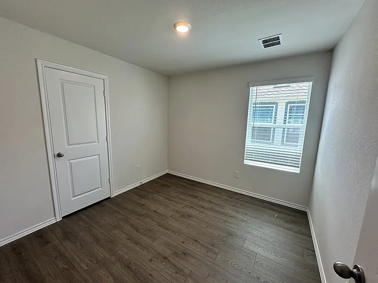 1128 Southfield Dr — Photo 10