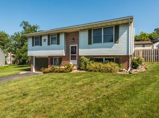 124 Sherry Ct, Ephrata, PA 17522