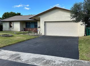 5221 NW 26th Ct, Margate, FL 33063