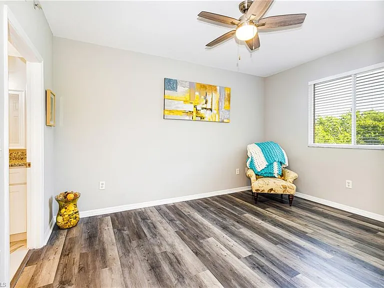 6361 Aragon Way #303 — Photo 20