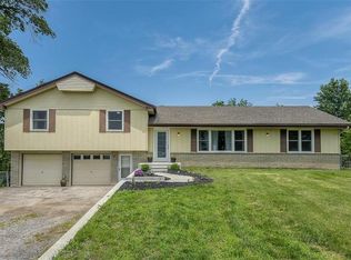 26030 W 83rd St, Lenexa, KS 66227