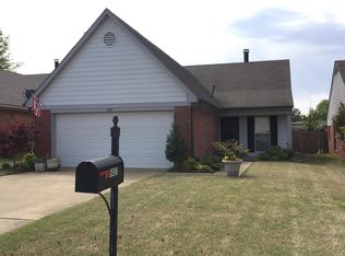 5437 Bradley Dr, Southaven, MS 38671