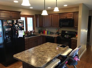 37367 Comanche Dr, Saybrook, IL 61770