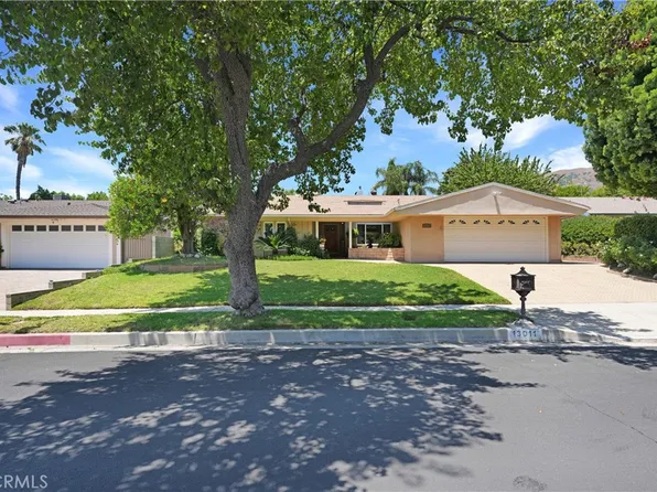13011 Barto Dr, Granada Hills, CA 91344