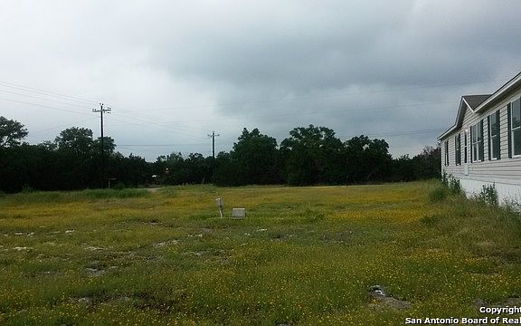 2nd image of 711 Cutters Trl