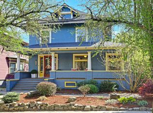 2406 NE Halsey St, Portland, OR 97232