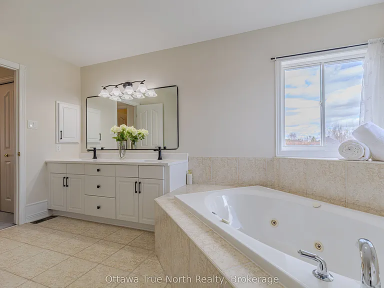 19 Black Tern Cres — Photo 34