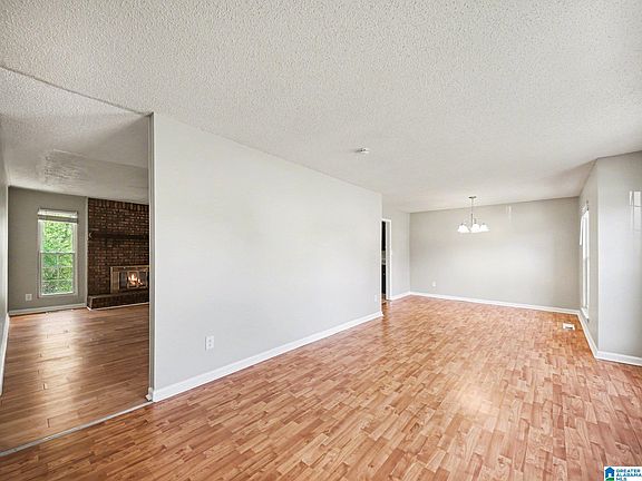 3rd image of 5414 Saddle Ridge Ln
