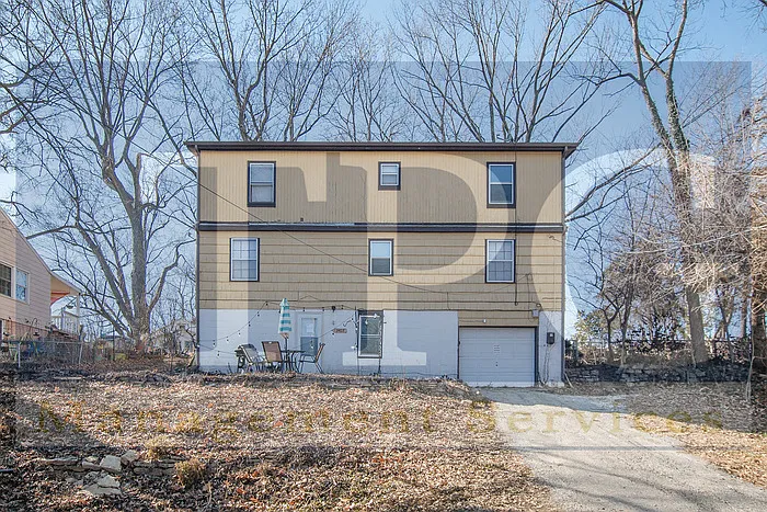 3407 NE Monterey Ave #B — Photo 1
