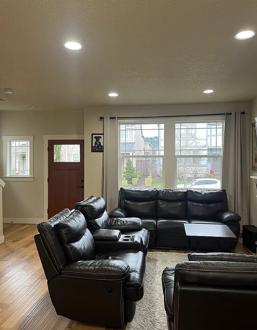 Beautiful 3 BD | 2.5 BA | Single-Family Home | Bethany Creek Falls Community | North Bethany | A+... — Photo 3
