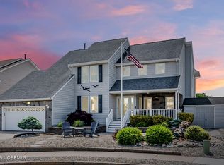 26 Jib Court, Bayville, NJ 08721