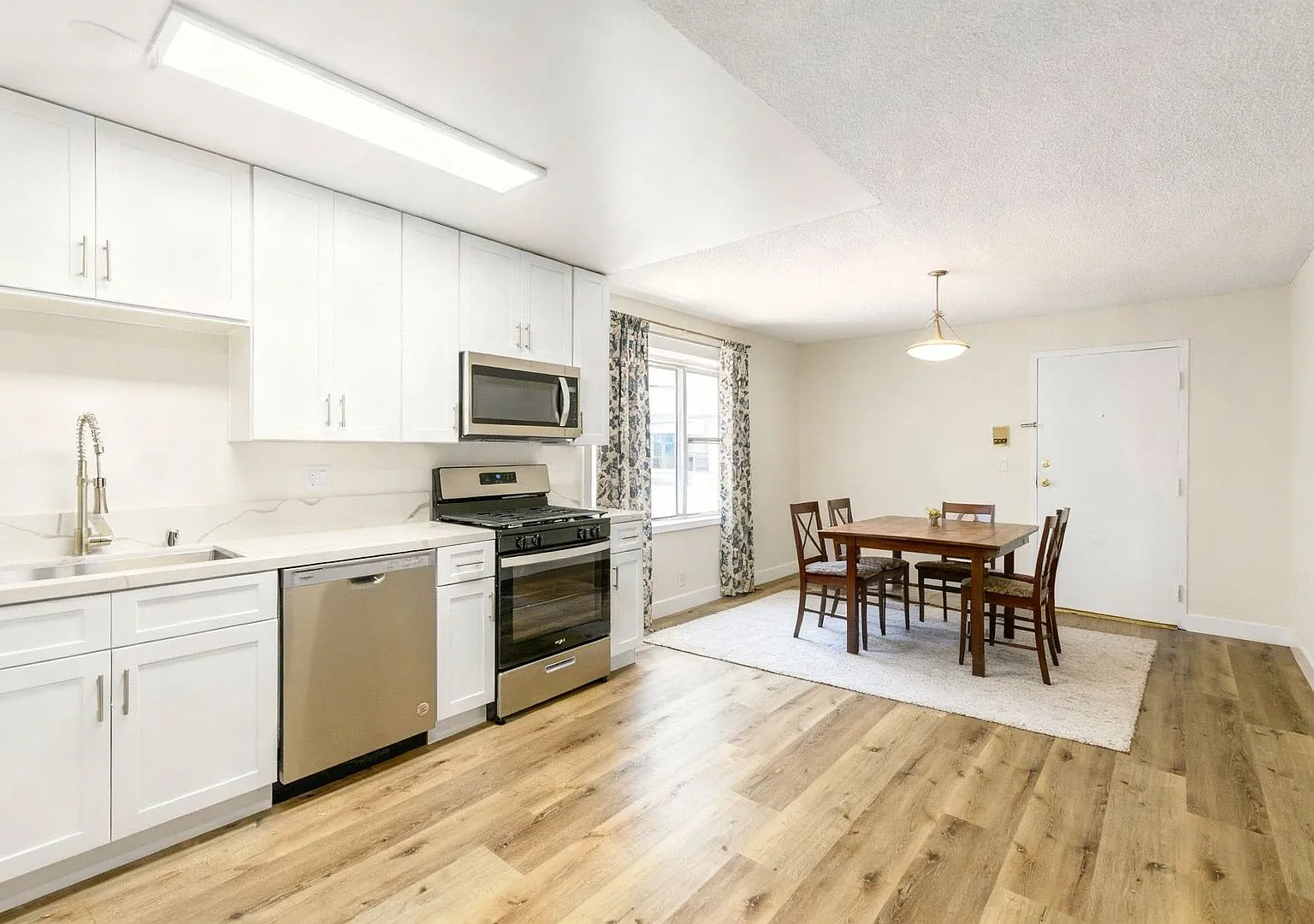 MC 6861 Sepulveda Properties, LLC — Photo 3