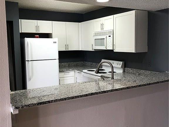 2nd image of 132 Santa Clara Dr #132-6