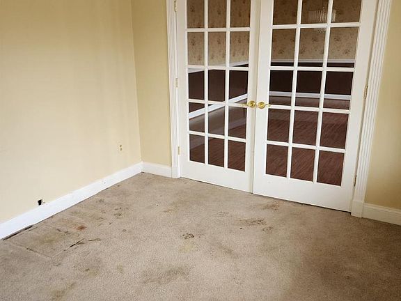 5th image of 25331 Adams Landing Rd