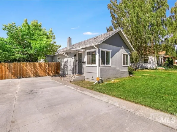 610 1st Ave E, Jerome, ID 83338