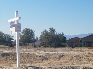 4670 E Stoneham St, Pahrump, NV 89061