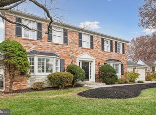 1602 Blue Meadow Rd, Potomac, MD 20854