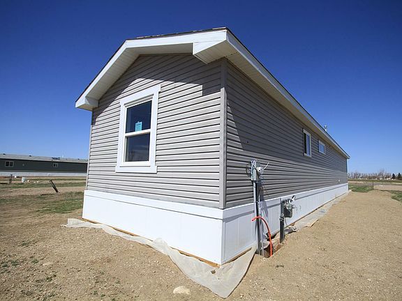 2nd image of 4821 Avenue 72