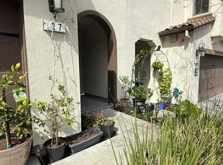 27 Rogers Ln, Pleasanton, CA 94566