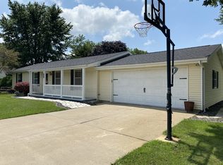 501 S East St, Gifford, IL