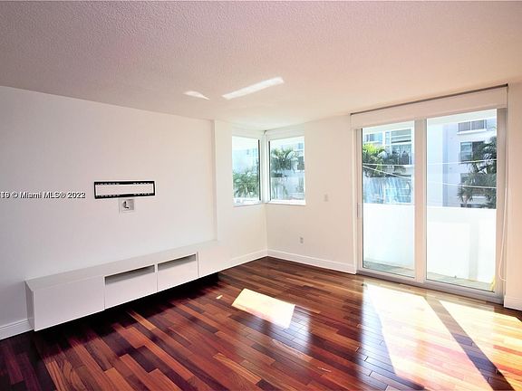4th image of 7800 Collins Ave APT 306