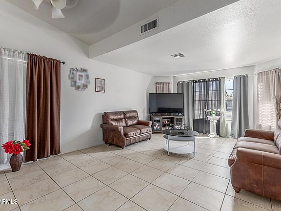 5th image of 8922 W MONTE VISTA Road