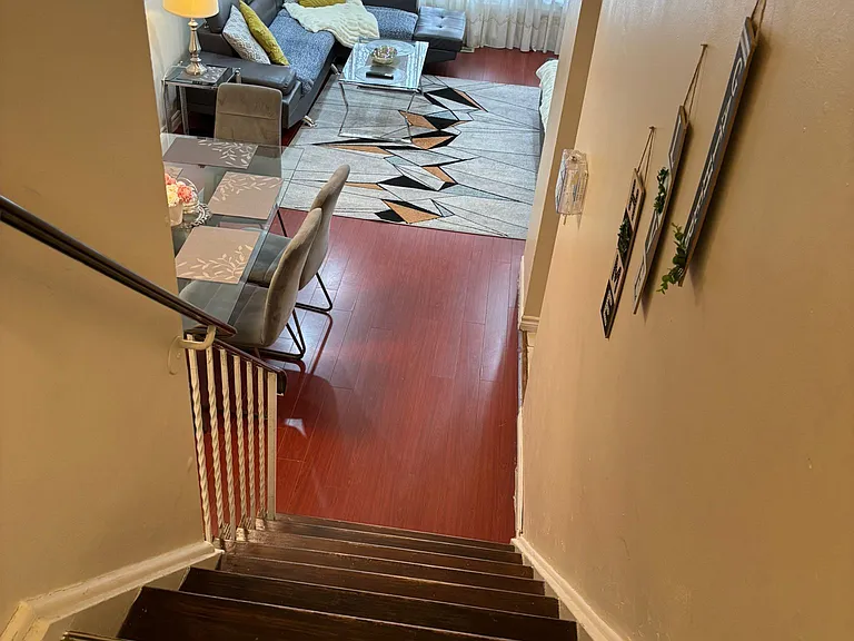 7426 Catalpa Rd — Photo 14