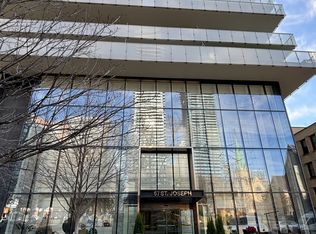 57 Saint Joseph St #1305, Toronto, ON M5S 0C5