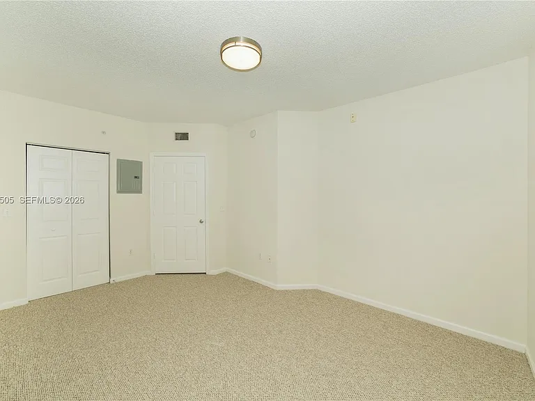 17145 N Bay Rd #4203 — Photo 17