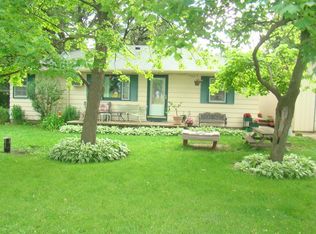 2883 N 2350th Rd, Seneca, IL 61360